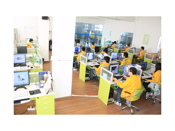 香港企業開發玩具新品，找廠家，還是找設計公司？